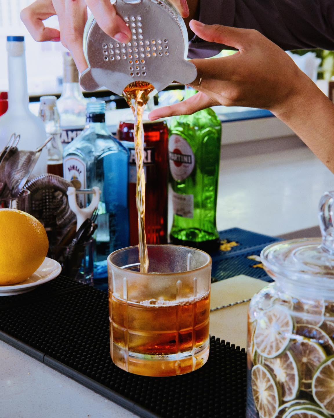 Negroni being prepared at Bellini